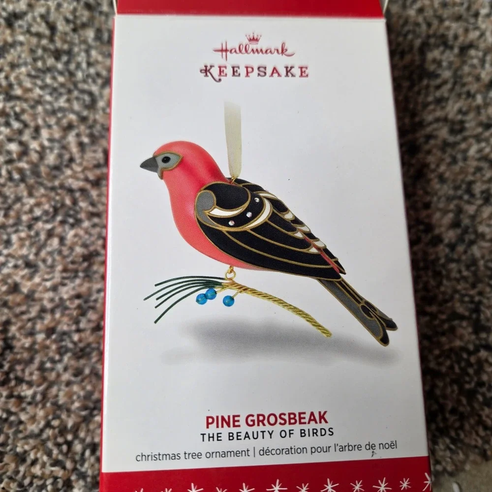 Hallmark Keepsake 2016 Pine Grosbeak Ornament The Beauty of Birds 12th Series